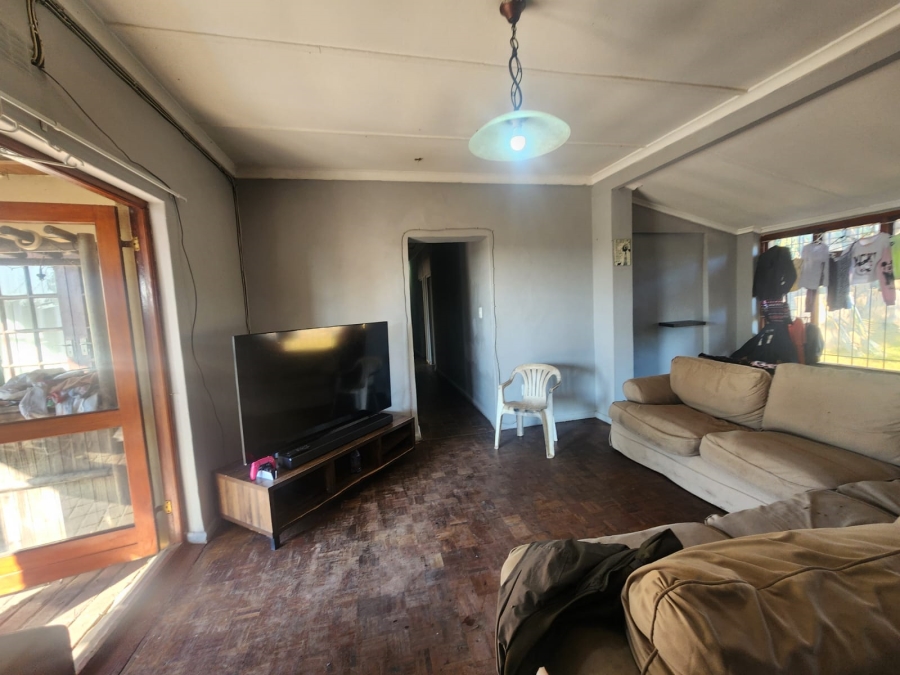 To Let 4 Bedroom Property for Rent in Joostenbergvlakte Western Cape